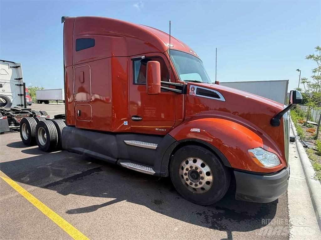 Kenworth T680 트랙터 유닛