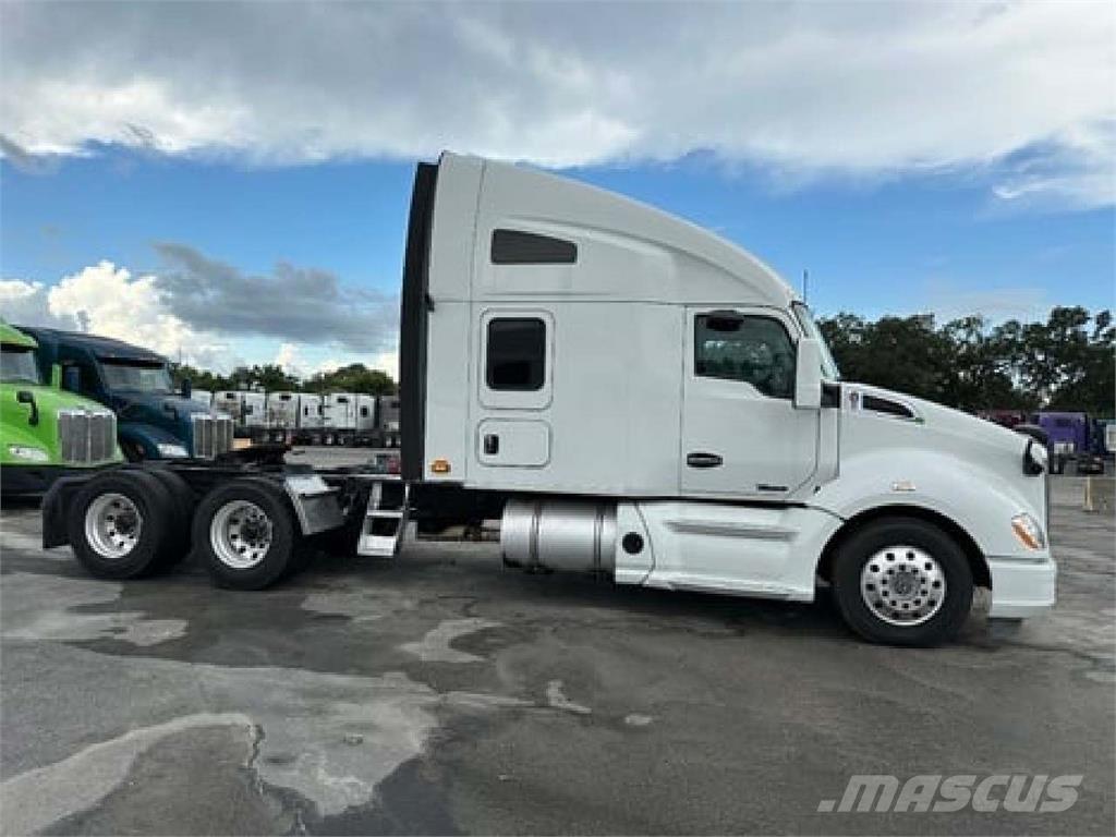 Kenworth T680 트랙터 유닛