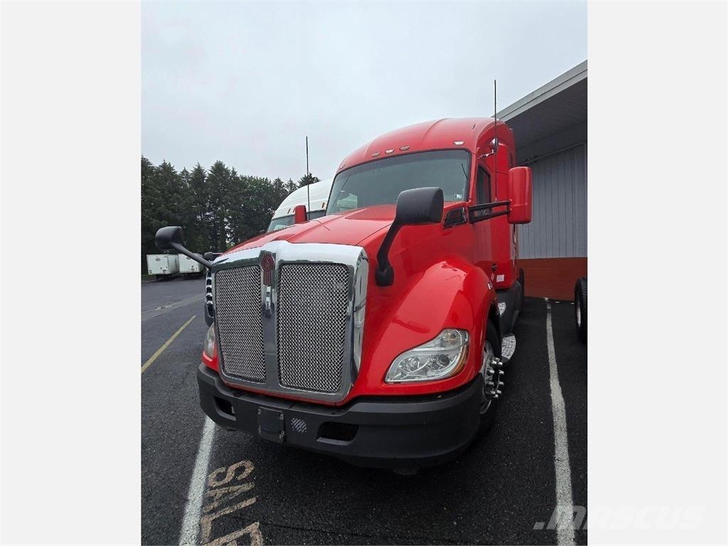 Kenworth T680 트랙터 유닛