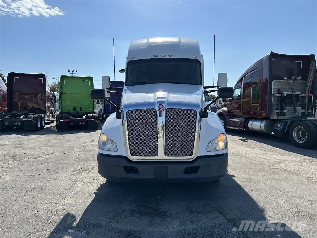 Kenworth T680 트랙터 유닛