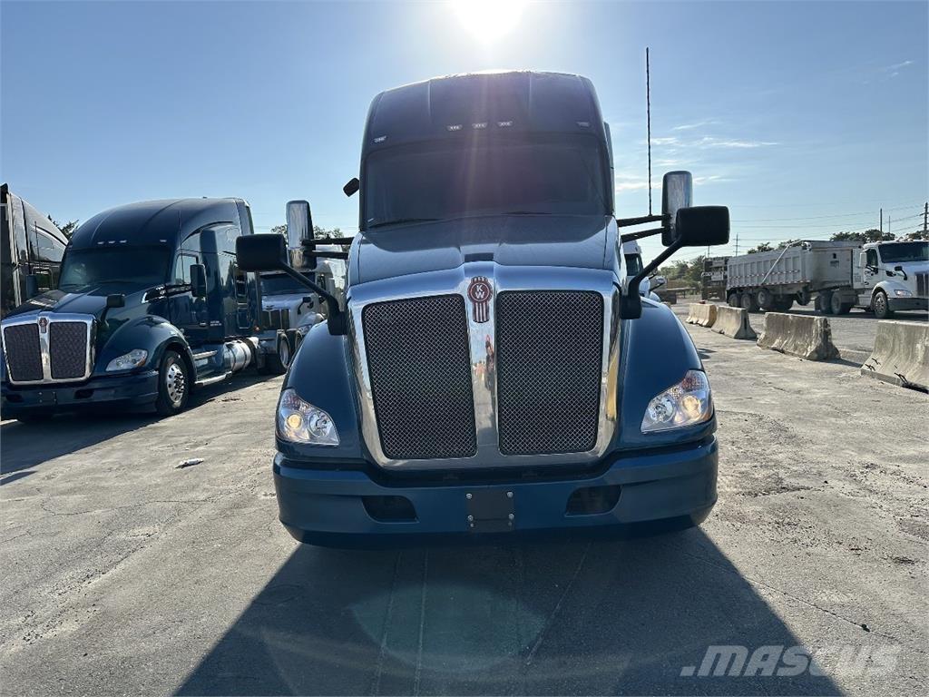 Kenworth T680 트랙터 유닛