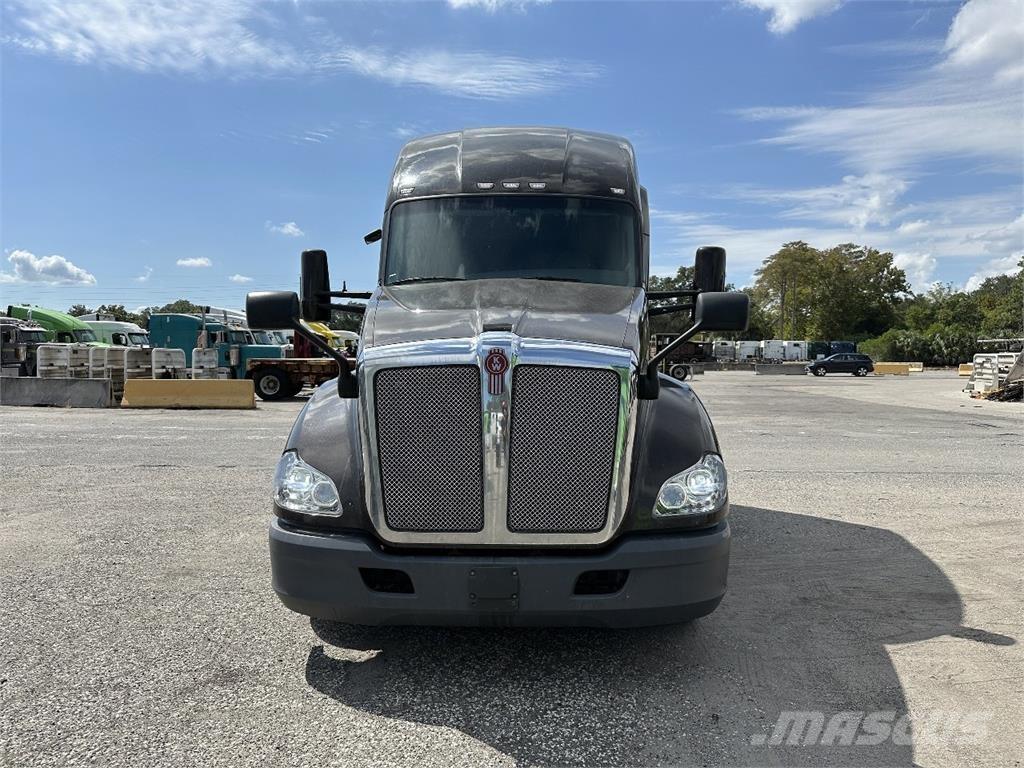 Kenworth T680 트랙터 유닛