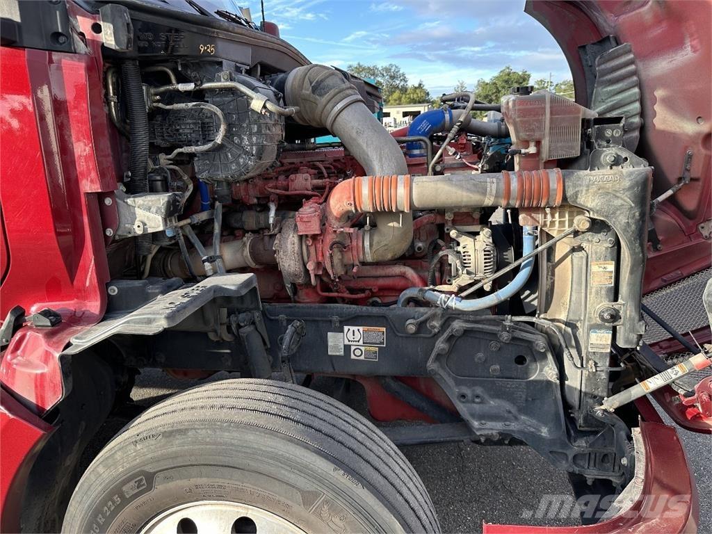 Kenworth T680 트랙터 유닛