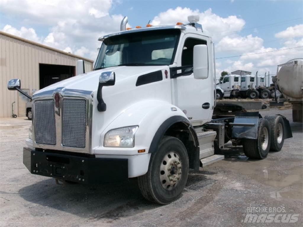 Kenworth T880 트랙터 유닛
