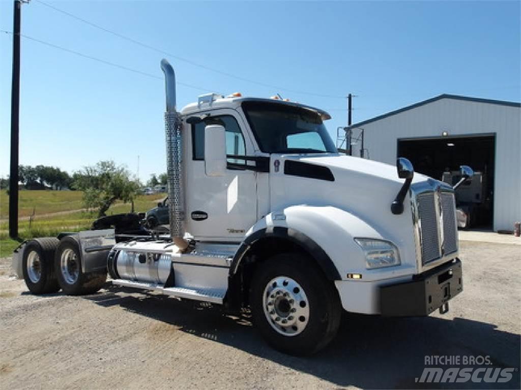 Kenworth T880 트랙터 유닛