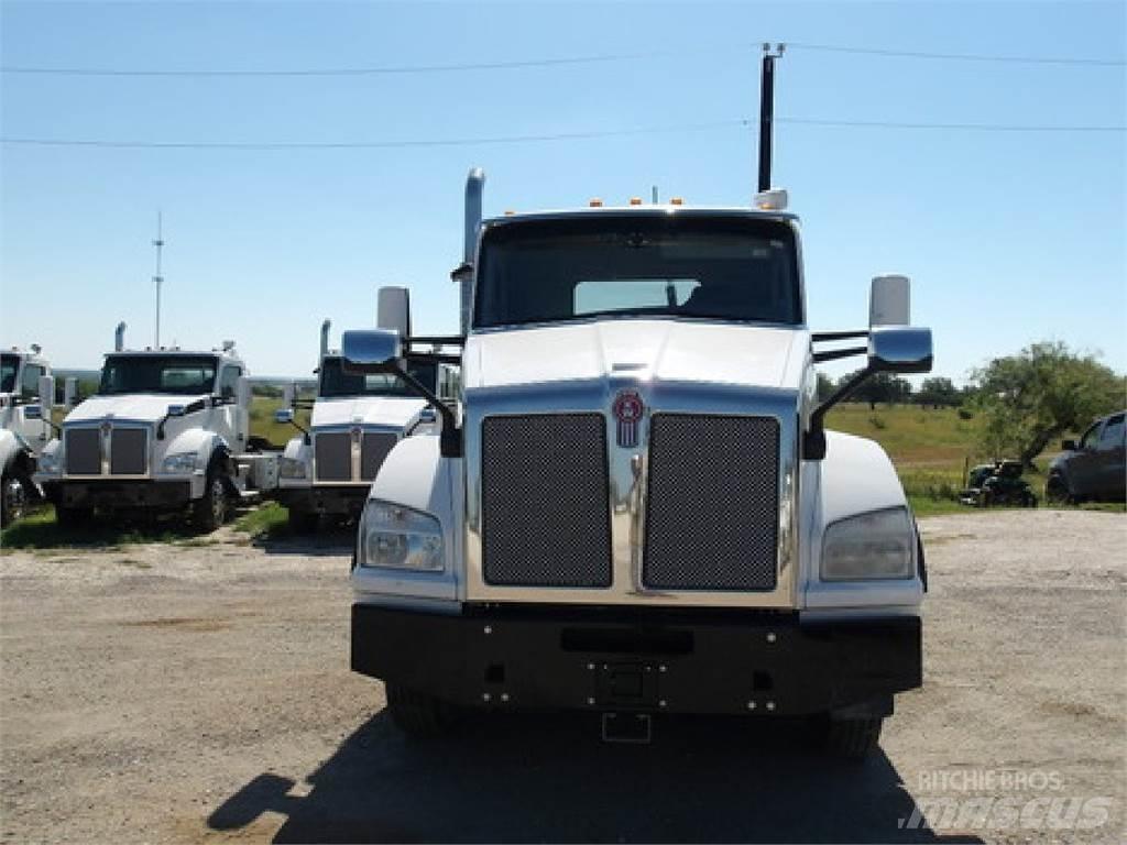 Kenworth T880 트랙터 유닛