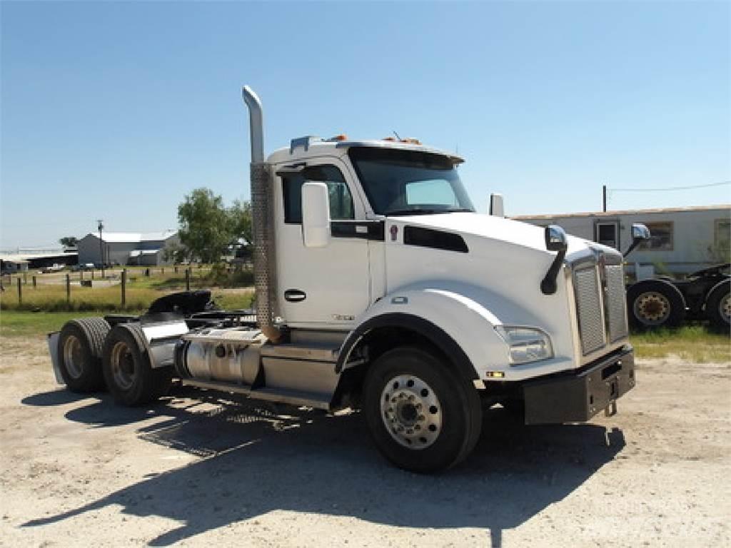 Kenworth T880 트랙터 유닛