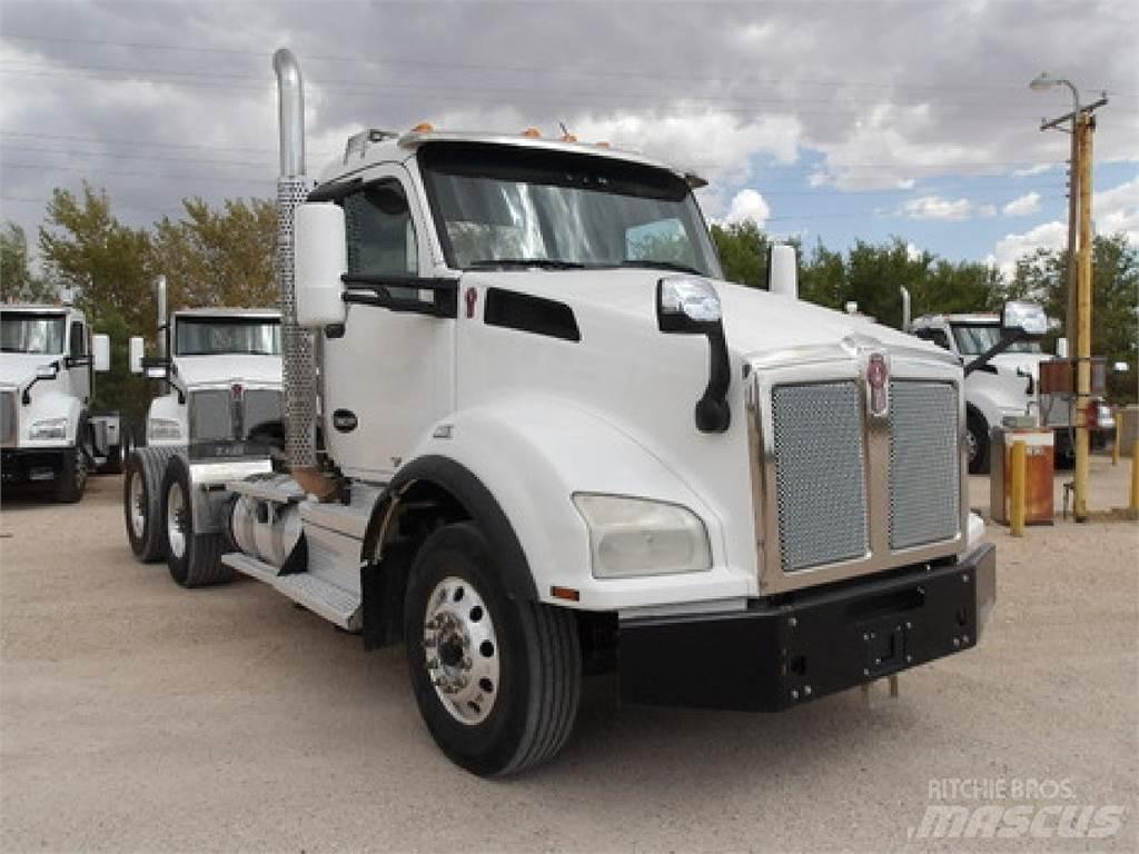 Kenworth T880 트랙터 유닛
