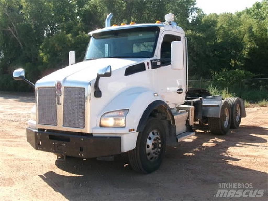 Kenworth T880 트랙터 유닛