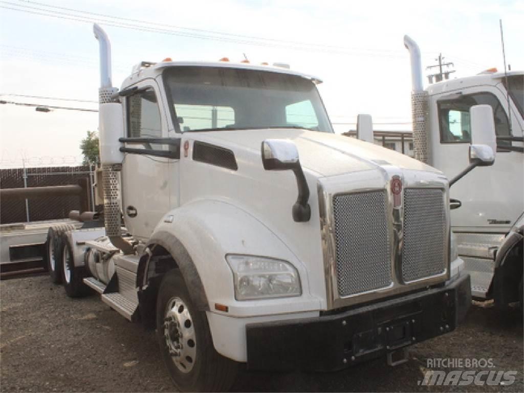 Kenworth T880 트랙터 유닛