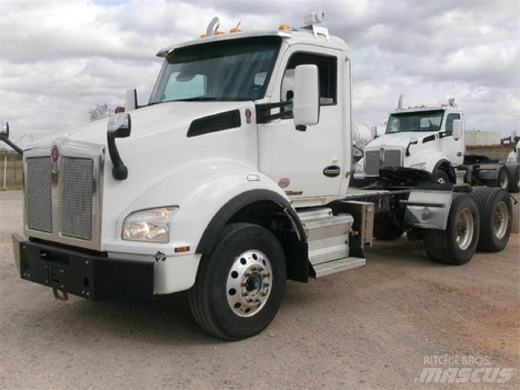 Kenworth T880 트랙터 유닛