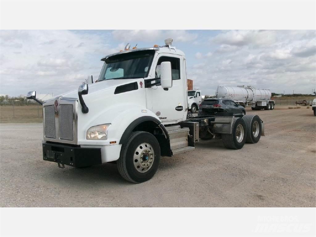 Kenworth T880 트랙터 유닛