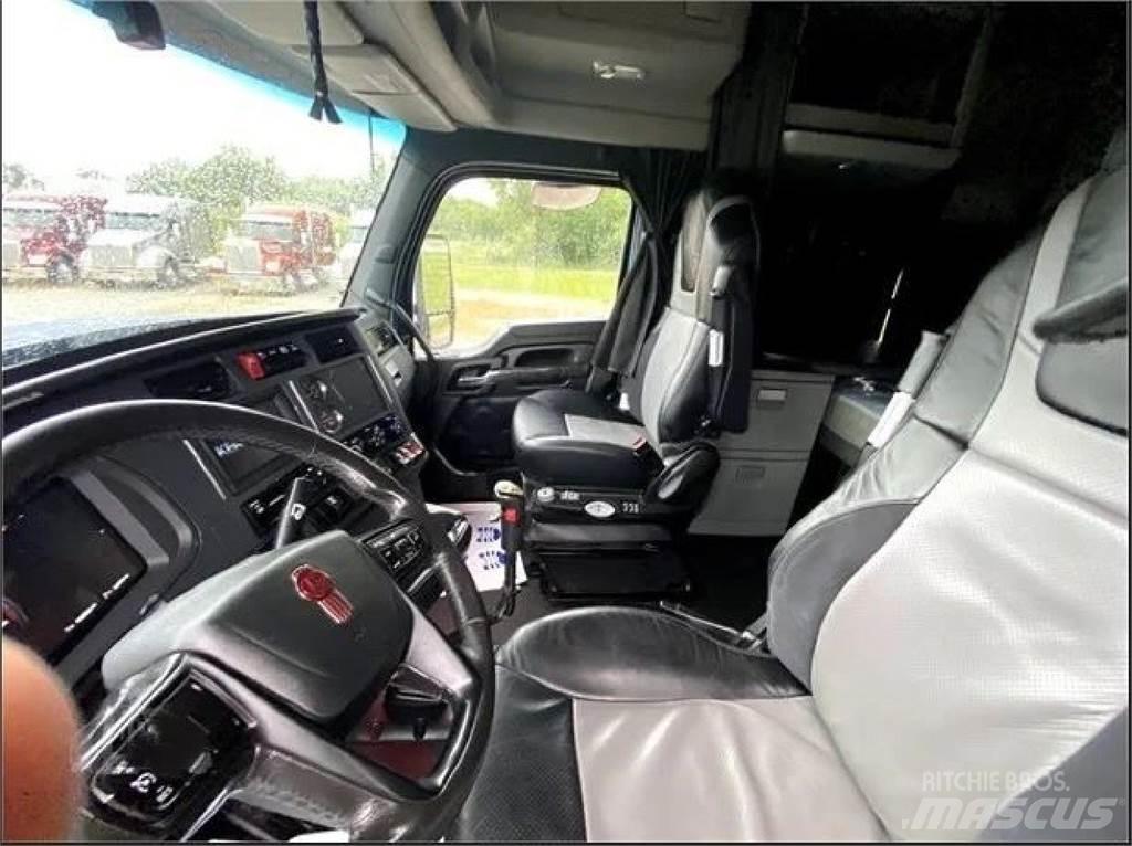 Kenworth W990 트랙터 유닛