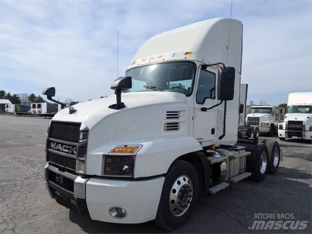 Mack AN64T 트랙터 유닛