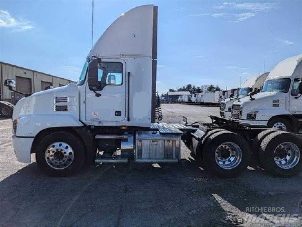 Mack AN64T 트랙터 유닛