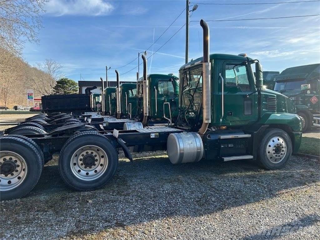 Mack AN64T 트랙터 유닛