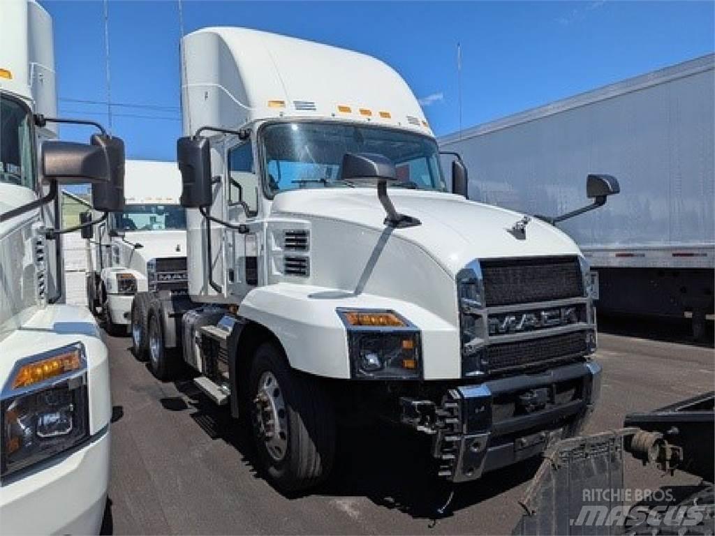 Mack AN64T 트랙터 유닛