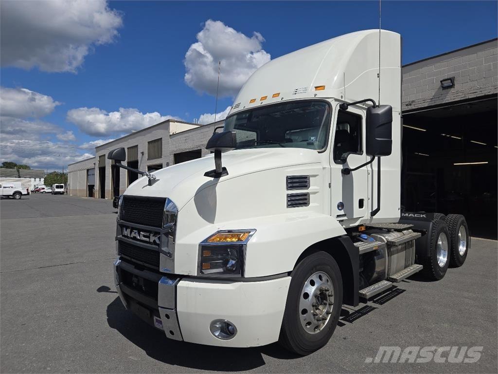 Mack AN64T 트랙터 유닛