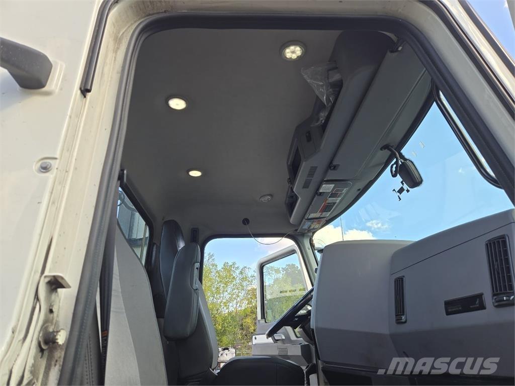 Mack AN64T 트랙터 유닛