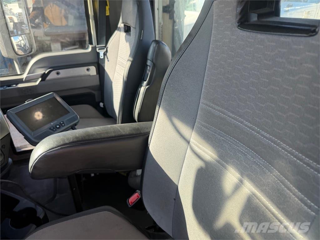 Mack AN64T 트랙터 유닛