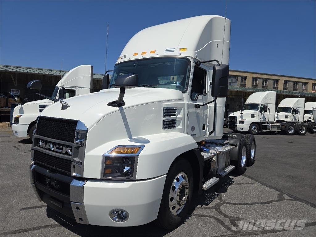 Mack AN64T 트랙터 유닛