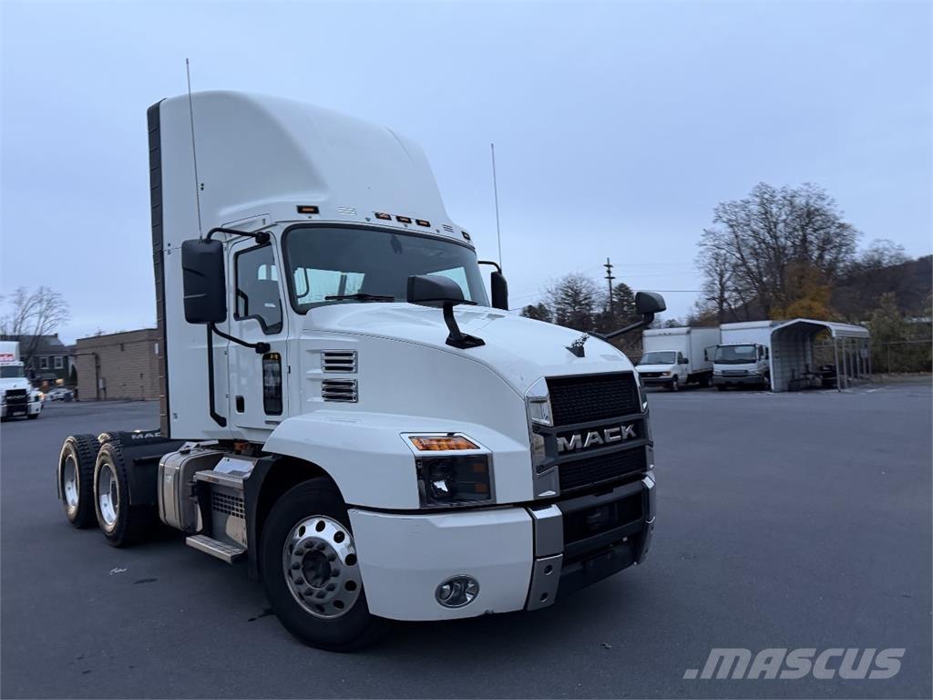 Mack AN64T 트랙터 유닛