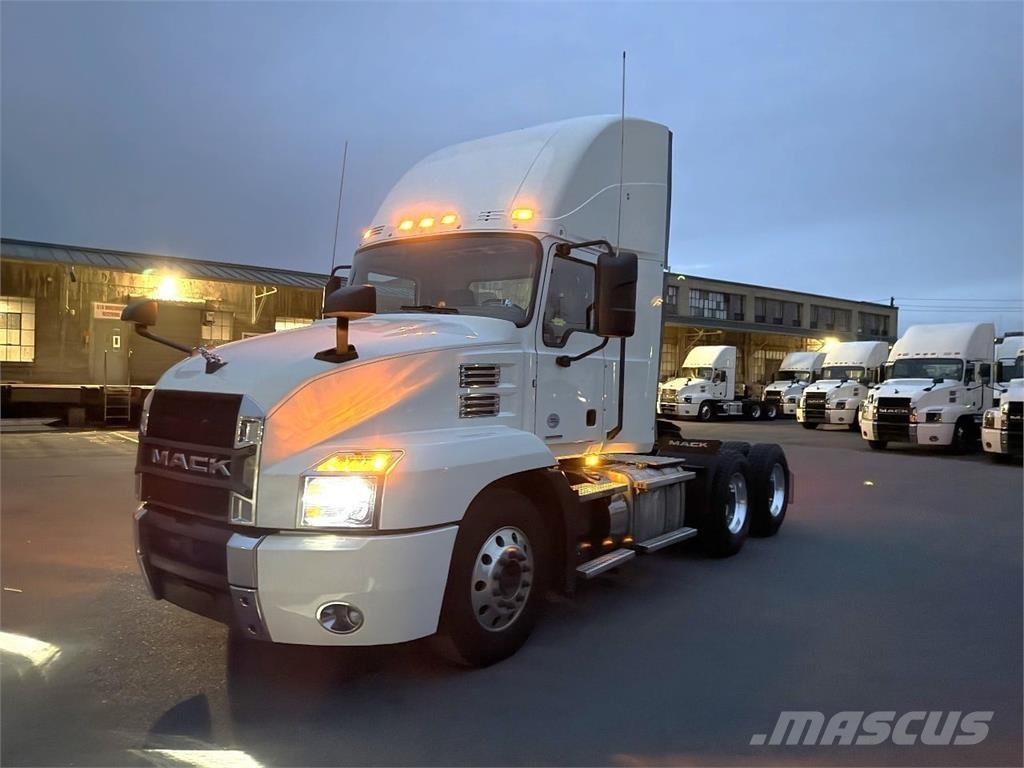 Mack AN64T 트랙터 유닛