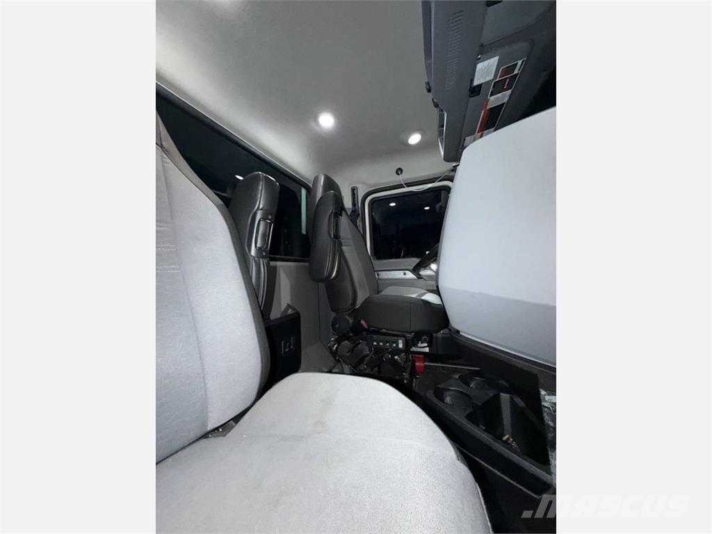 Mack AN64T 트랙터 유닛