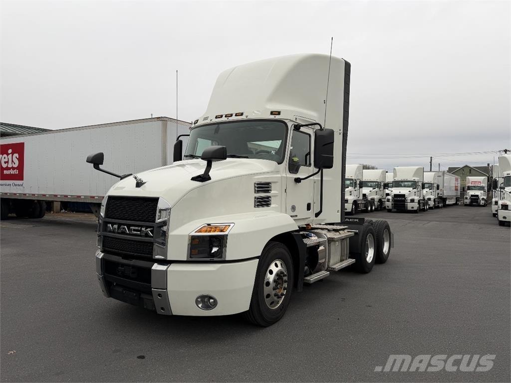 Mack AN64T 트랙터 유닛