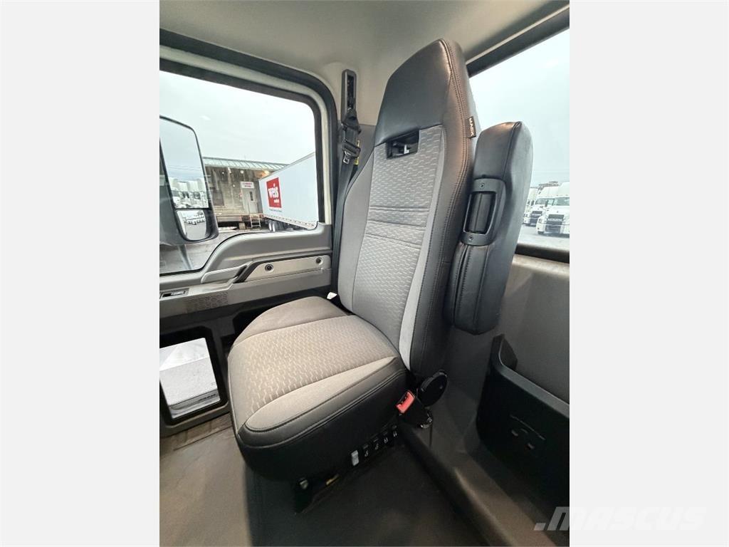 Mack AN64T 트랙터 유닛