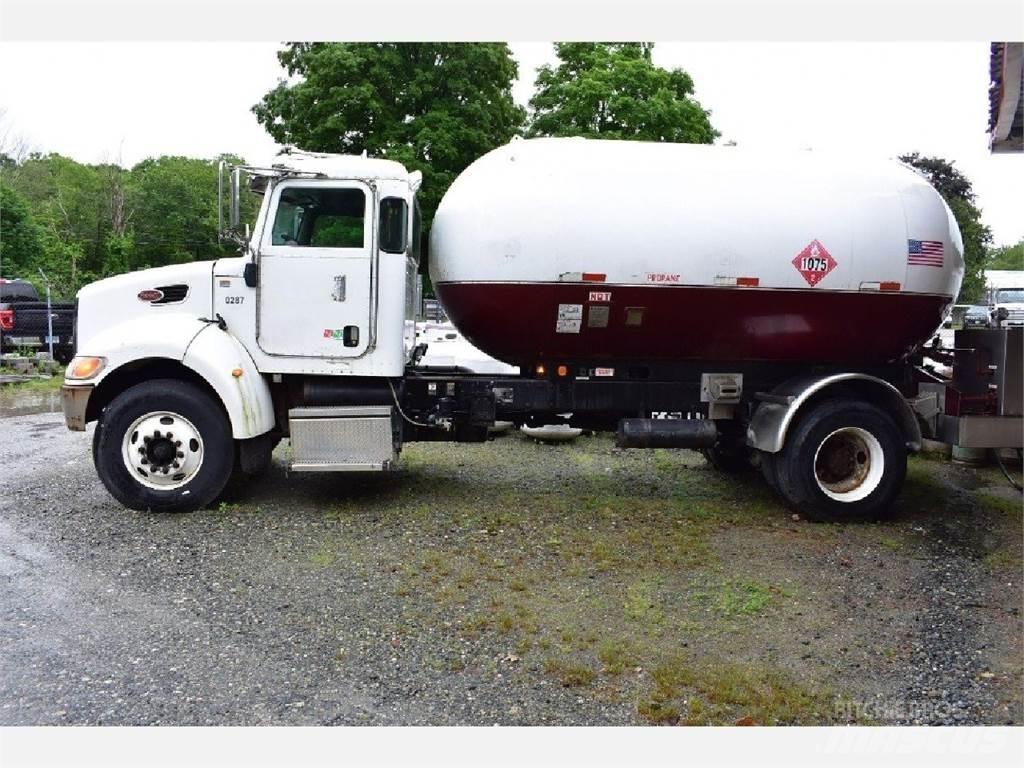 Peterbilt 335 기타 트럭
