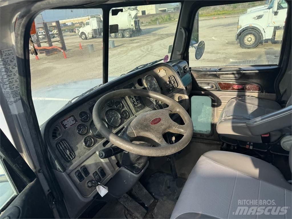 Peterbilt 367 기타 트럭