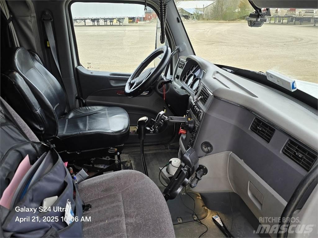 Peterbilt 567 트랙터 유닛