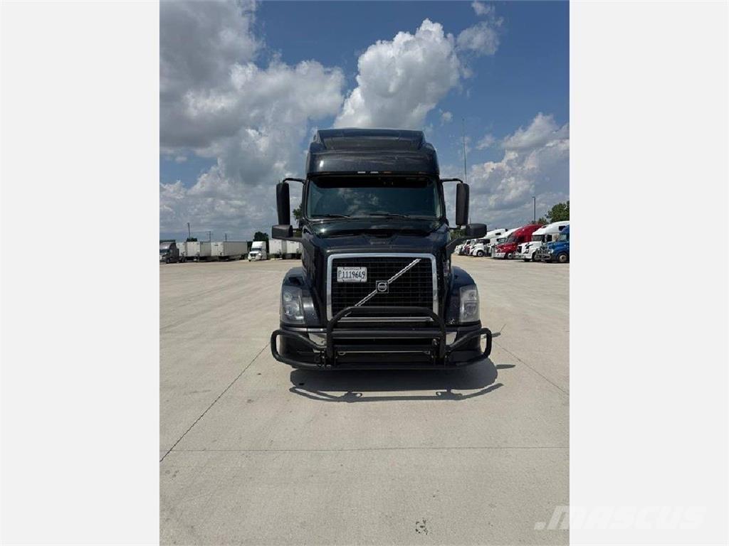 Volvo VNL 760 트랙터 유닛