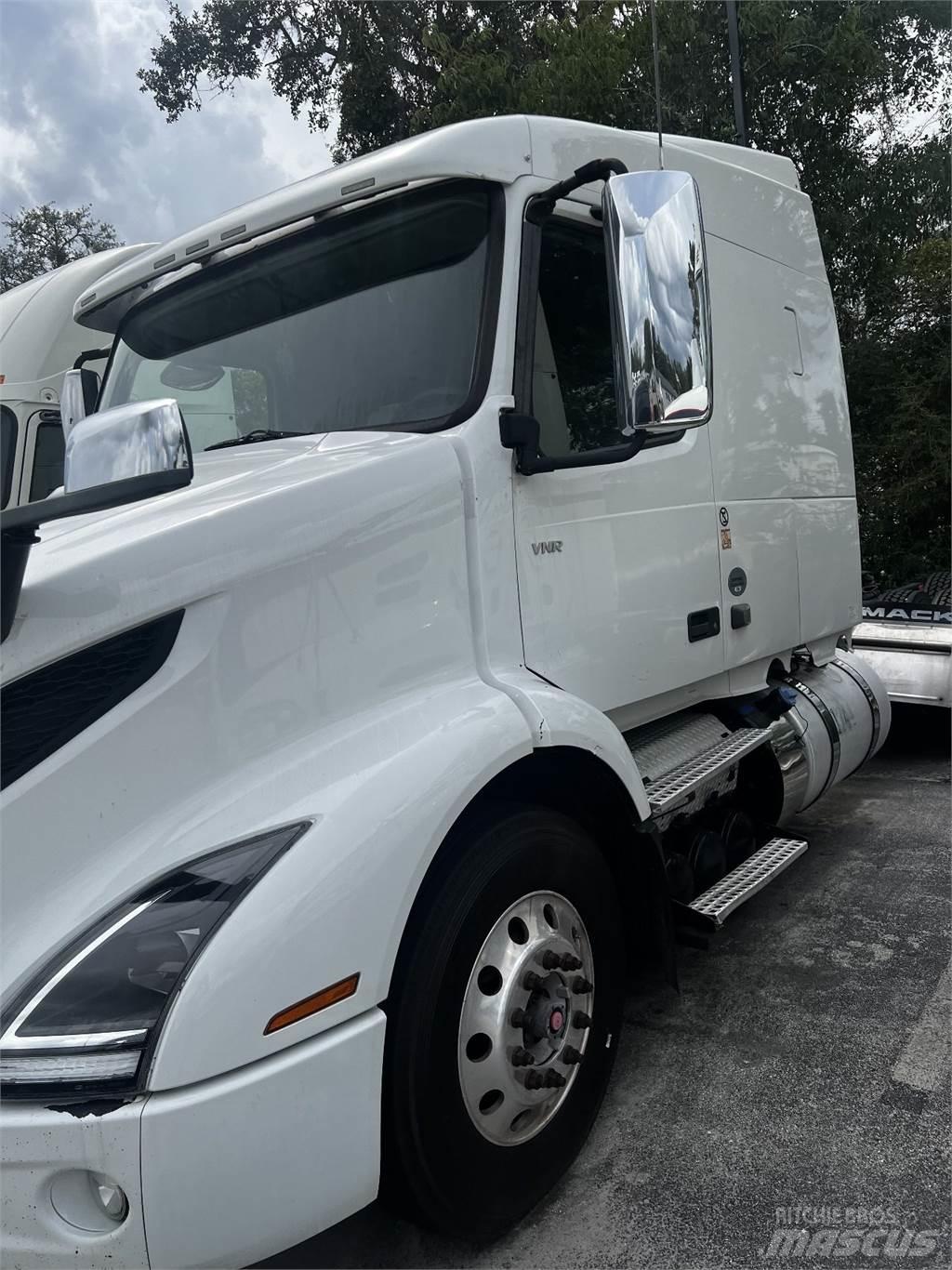 Volvo VNR64T640 트랙터 유닛