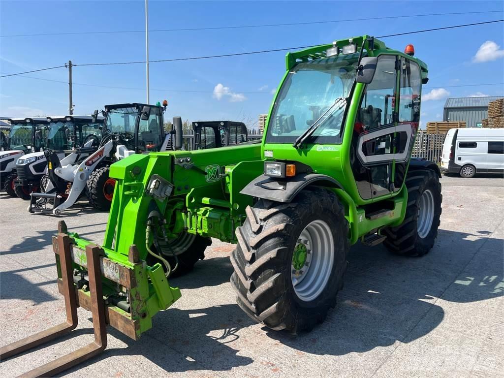 Merlo 42.7 텔러 핸들러