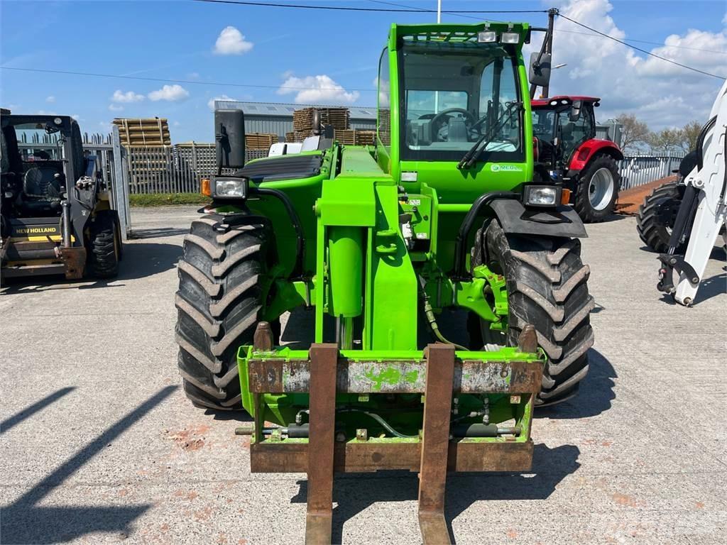 Merlo 42.7 텔러 핸들러