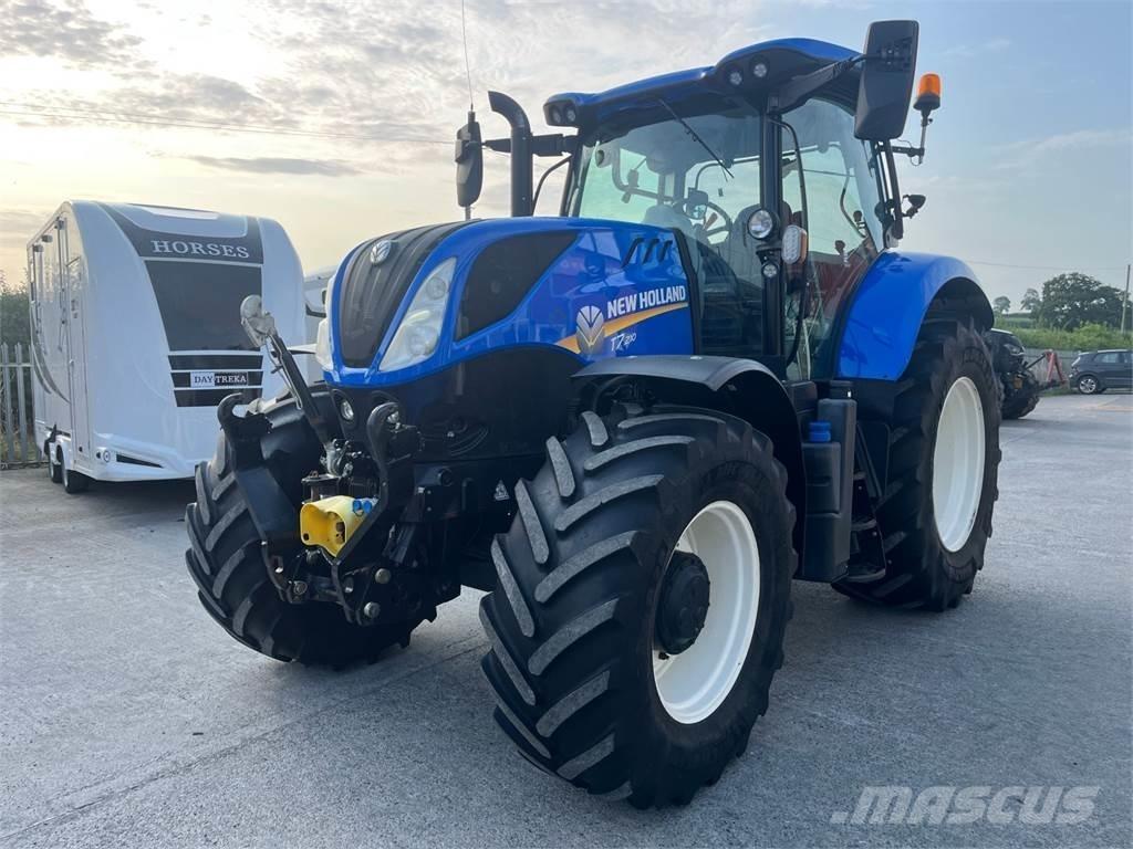 New Holland T7.210 트랙터
