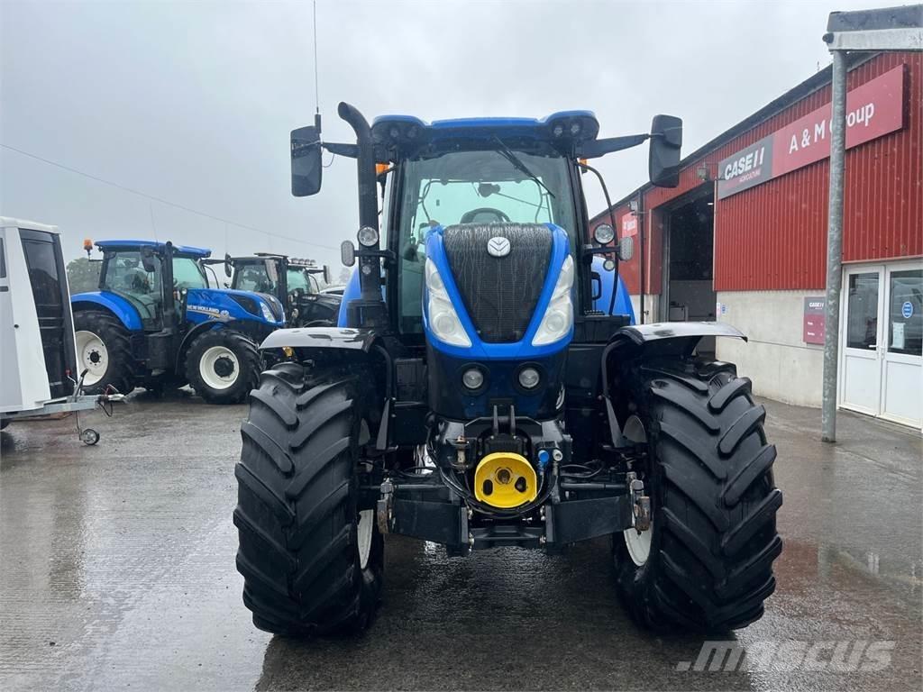 New Holland T7.210 트랙터