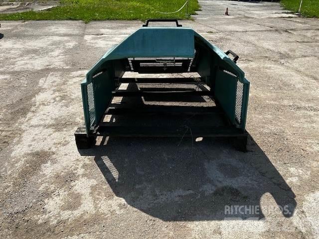 Hood - AP 240 HOOD - AP 240 기타 부품  