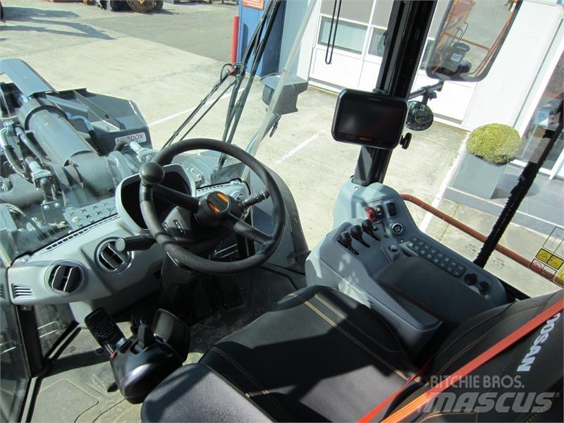 Develon DL380-7  휠로우더