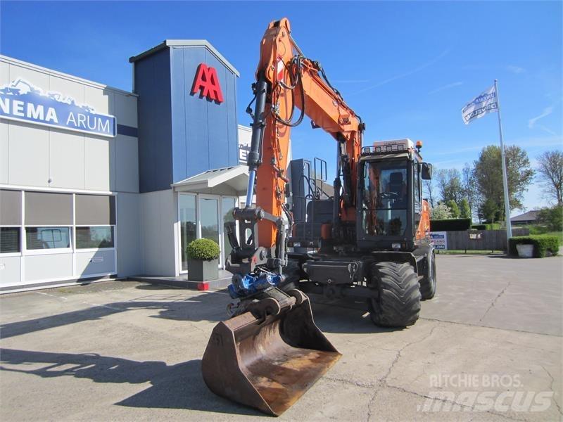 Doosan DX140W-3  휠 굴삭기