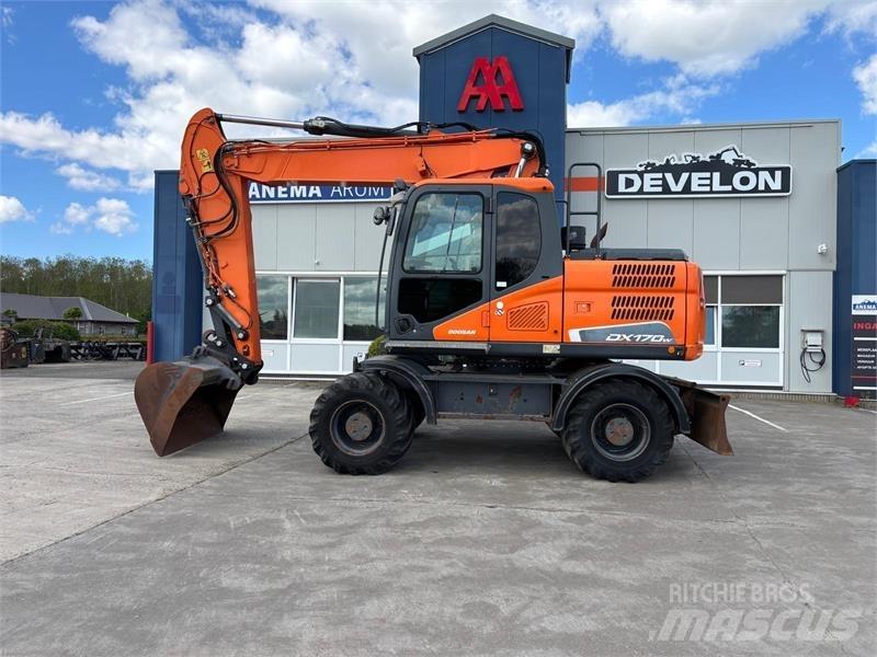 Doosan DX170W-5  휠 굴삭기