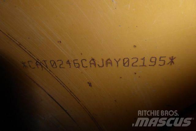 CAT 246C  스키드로더