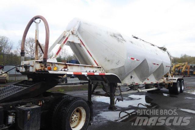 Fruehauf Bulk 탱커 트레일러