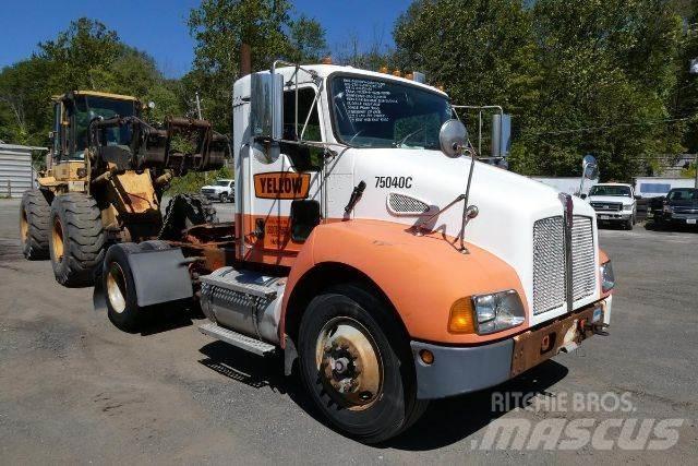 Kenworth T300 새시 운전실 트럭