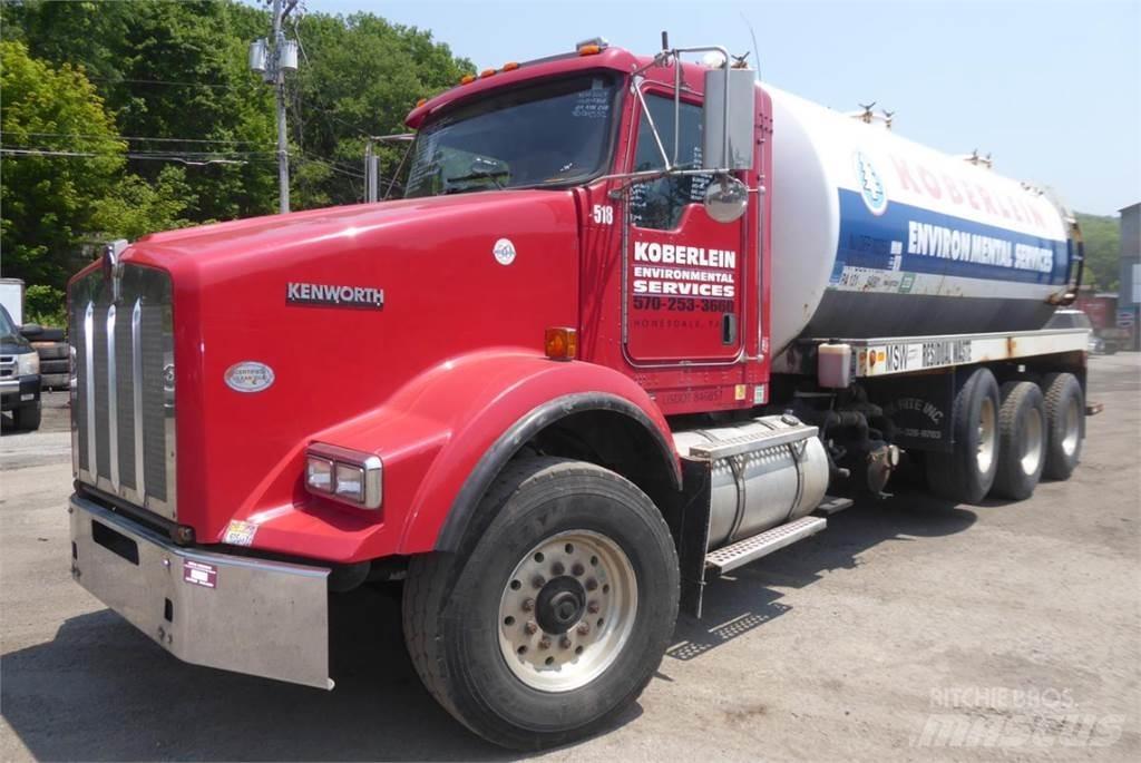 Kenworth T800 콤비/진공 트럭