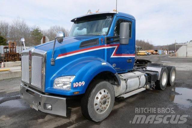 Kenworth T880 새시 운전실 트럭