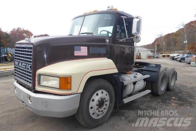 Mack CH613 새시 운전실 트럭