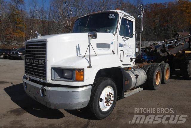 Mack CH613 새시 운전실 트럭